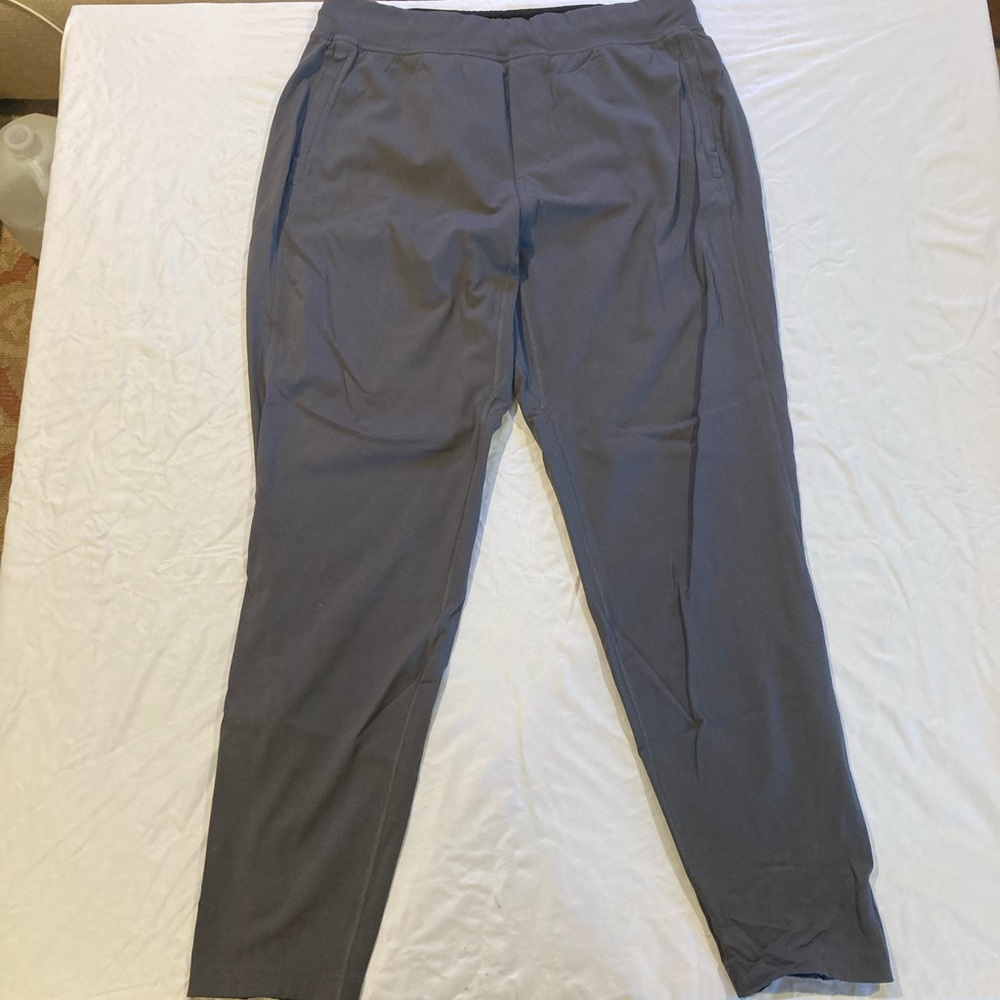 Men’s Lululemon Pants L
